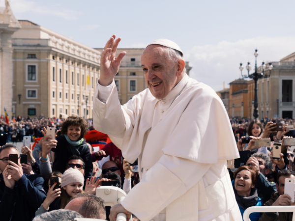 Papa Francisco: O Líder Inspirador da Igreja Católica